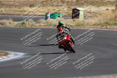 media/Apr-19-2025-AHRMA (Sat) [[3d98ca3309]]/Race/Group 8/Turn 4/